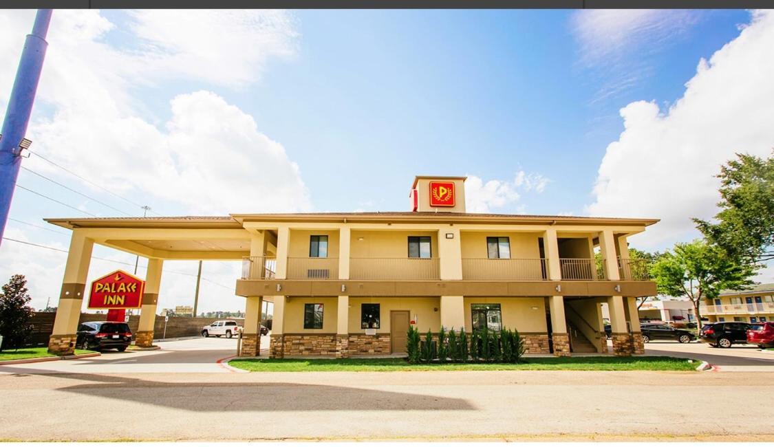Palace Inn คอนโร ภายนอก รูปภาพ