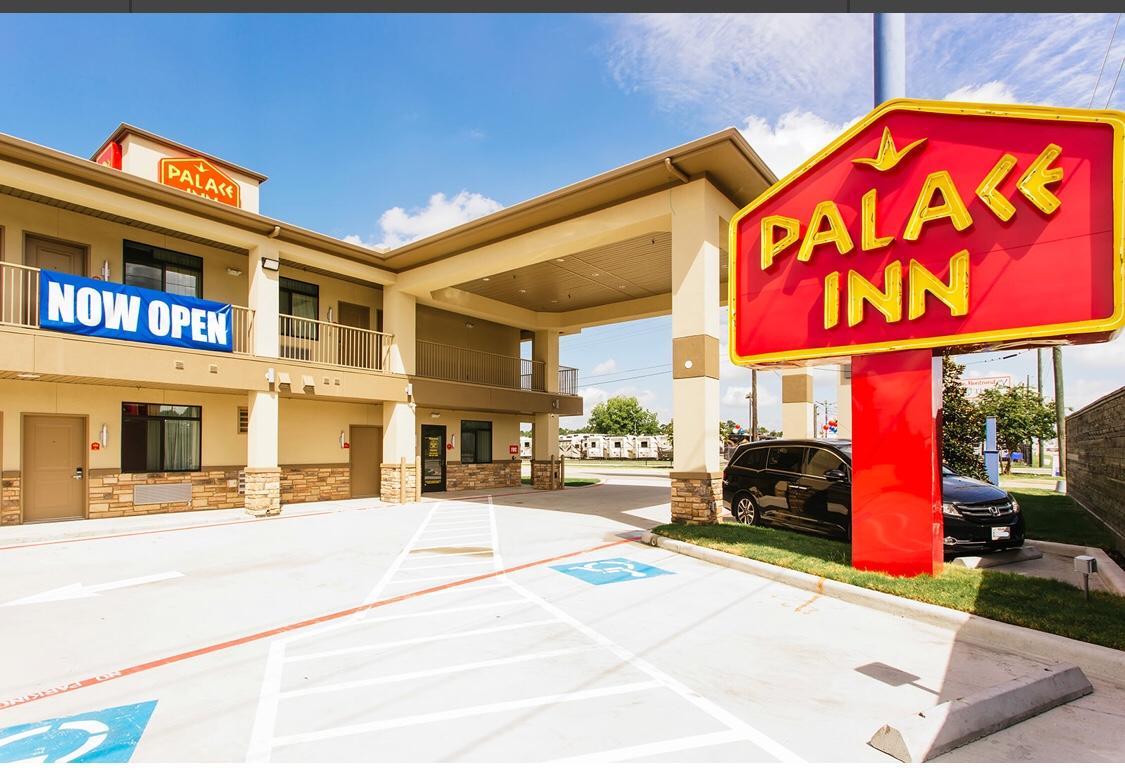 Palace Inn คอนโร ภายนอก รูปภาพ