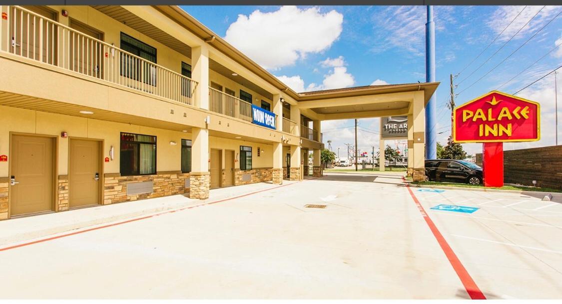 Palace Inn คอนโร ภายนอก รูปภาพ